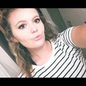 Meet your Posher, Gabby